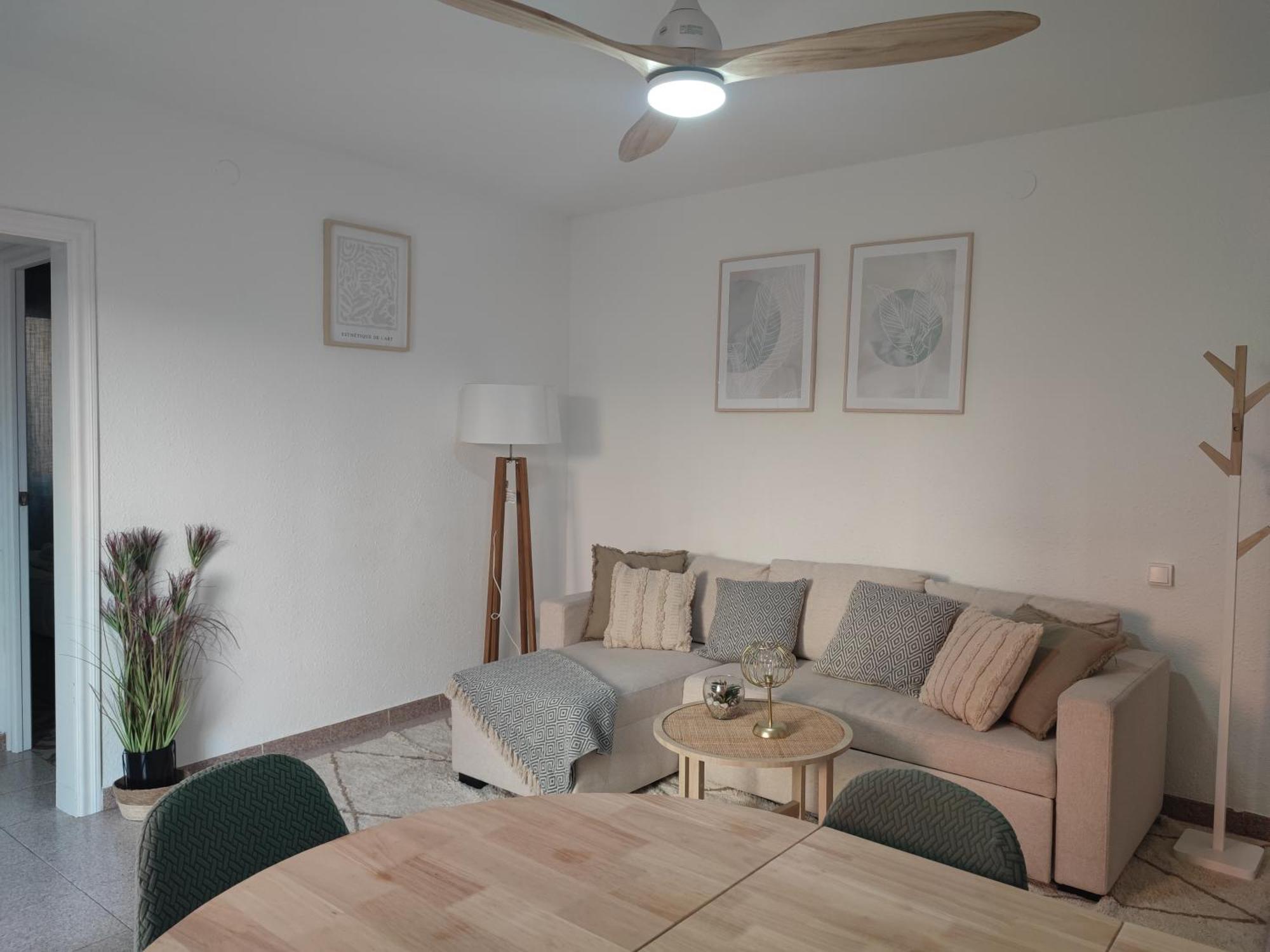 Feel Welcome Barcelona Διαμέρισμα Cornellà de Llobregat Εξωτερικό φωτογραφία